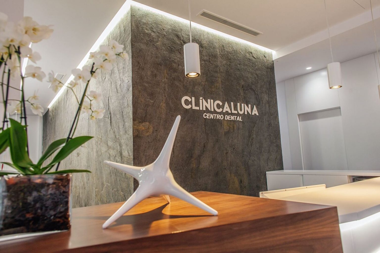 interior-clinica-luna_38215480842_o